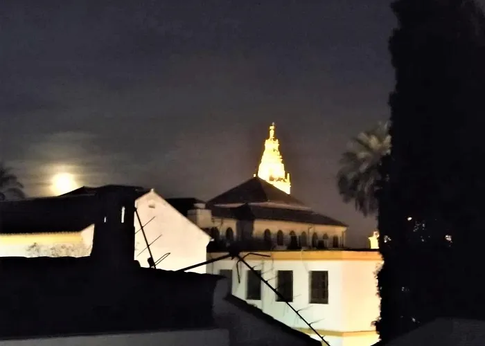 アパート Entre Patios Y Flores *