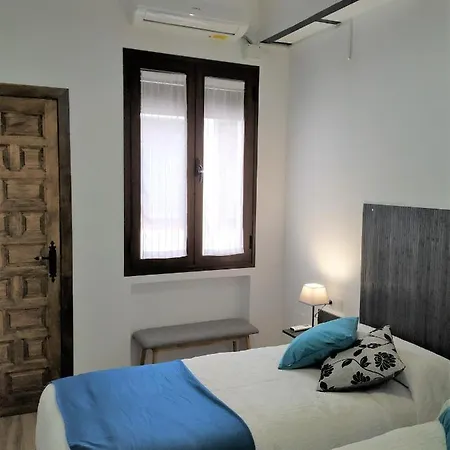 Apartment Entre Patios Y Flores