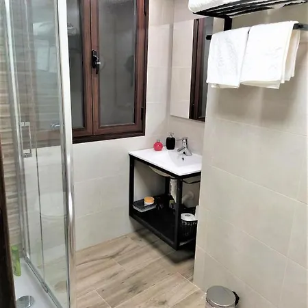 Entre Patios Y Flores Apartment